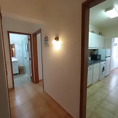 Shack Flat In Center * Quarteira