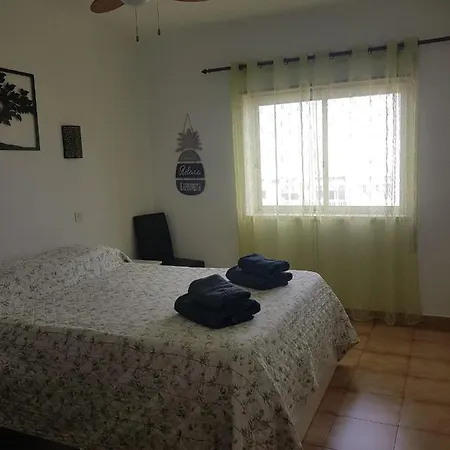 Shack Flat In Center