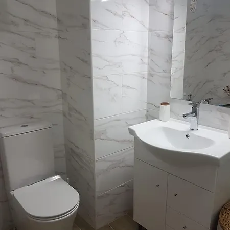 Shack Flat In Center Apartment *